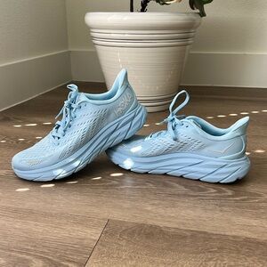 Blue Hokas Clifton 8